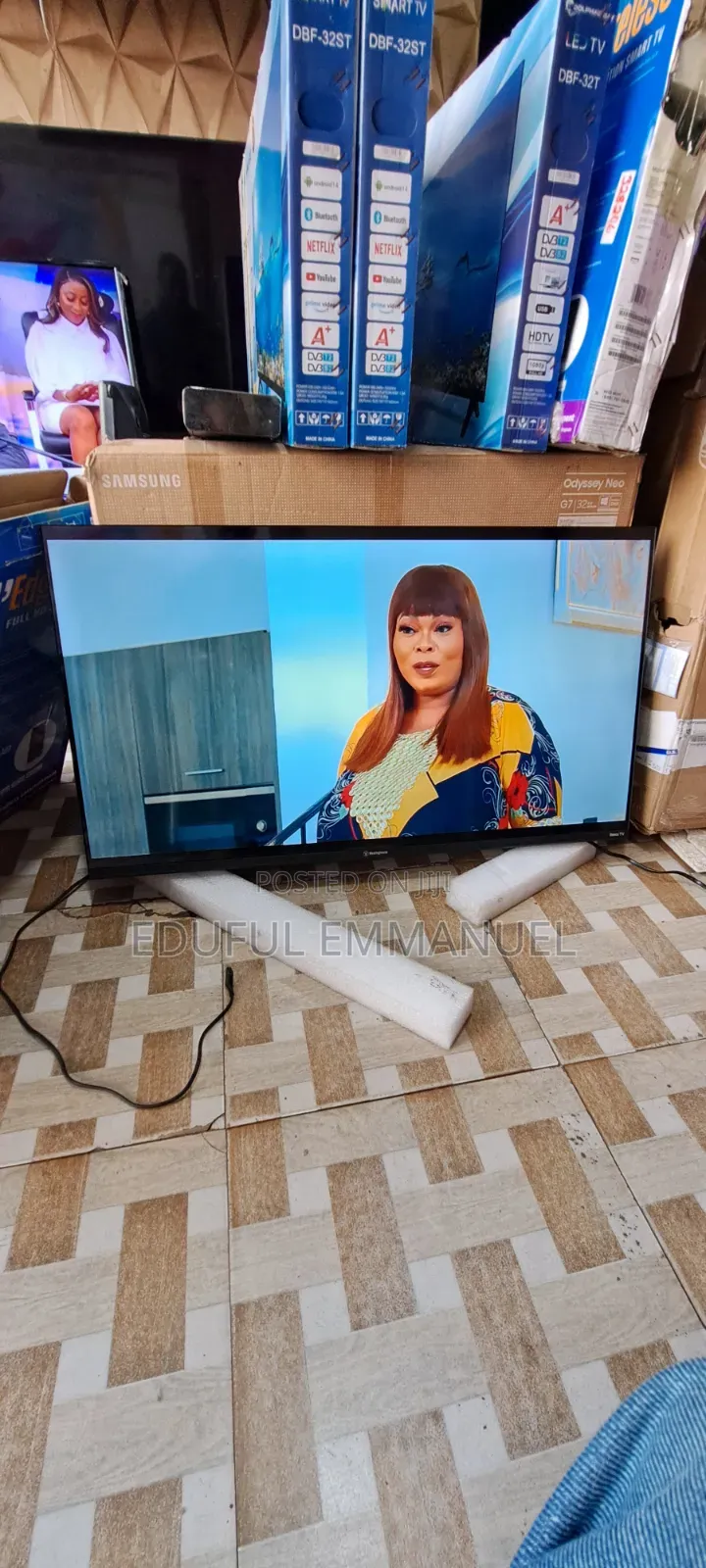 WESTINGHOUSE 32" Smart Roku TV Google TV Alexa Apple Airplay Netflix
