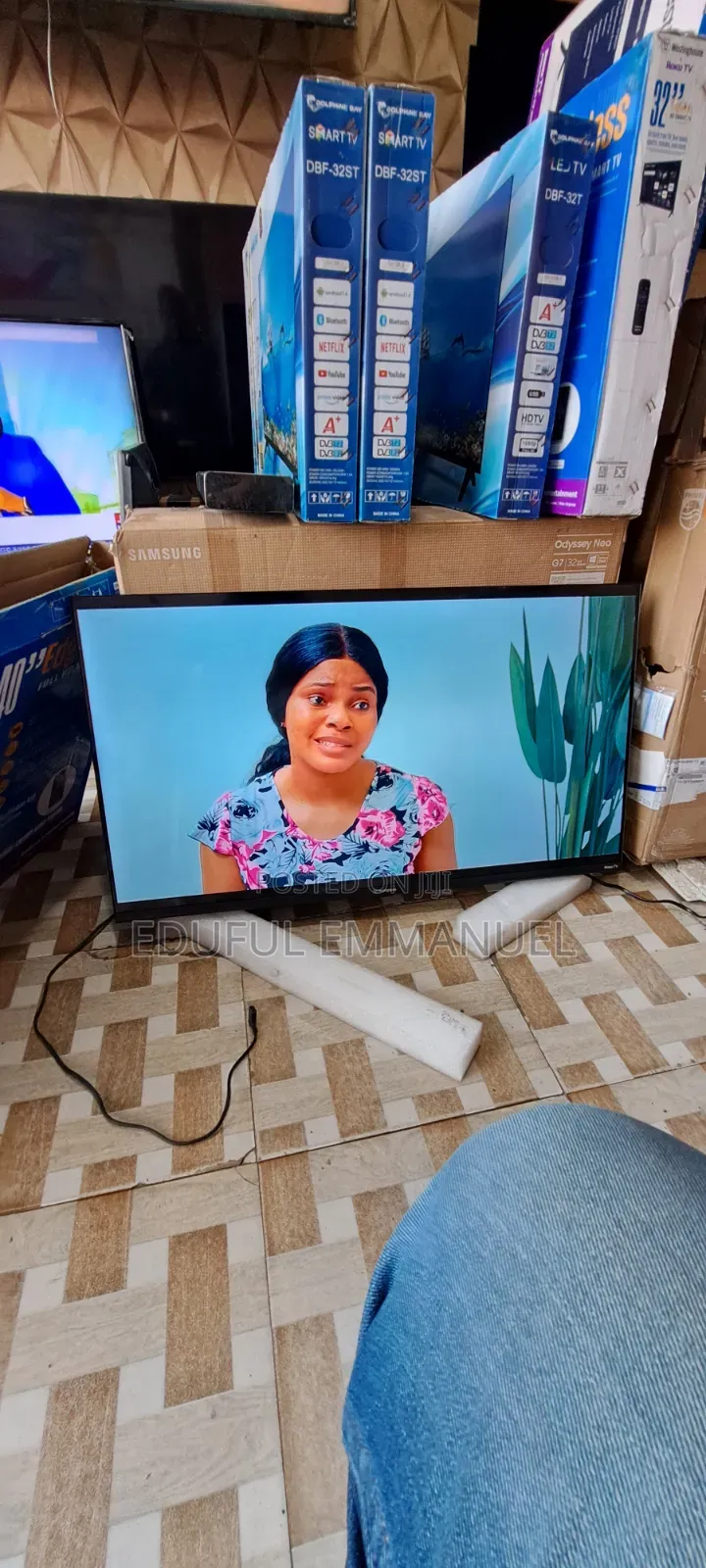 WESTINGHOUSE 40" Smart Full HD ROKU TV Wi-Fi Netflix YouTube Bluetooth