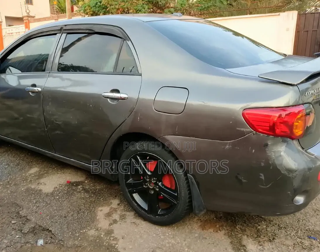 Toyota Corolla S 4dr Sedan (1.8L 4cyl 4A) 2010 Beige