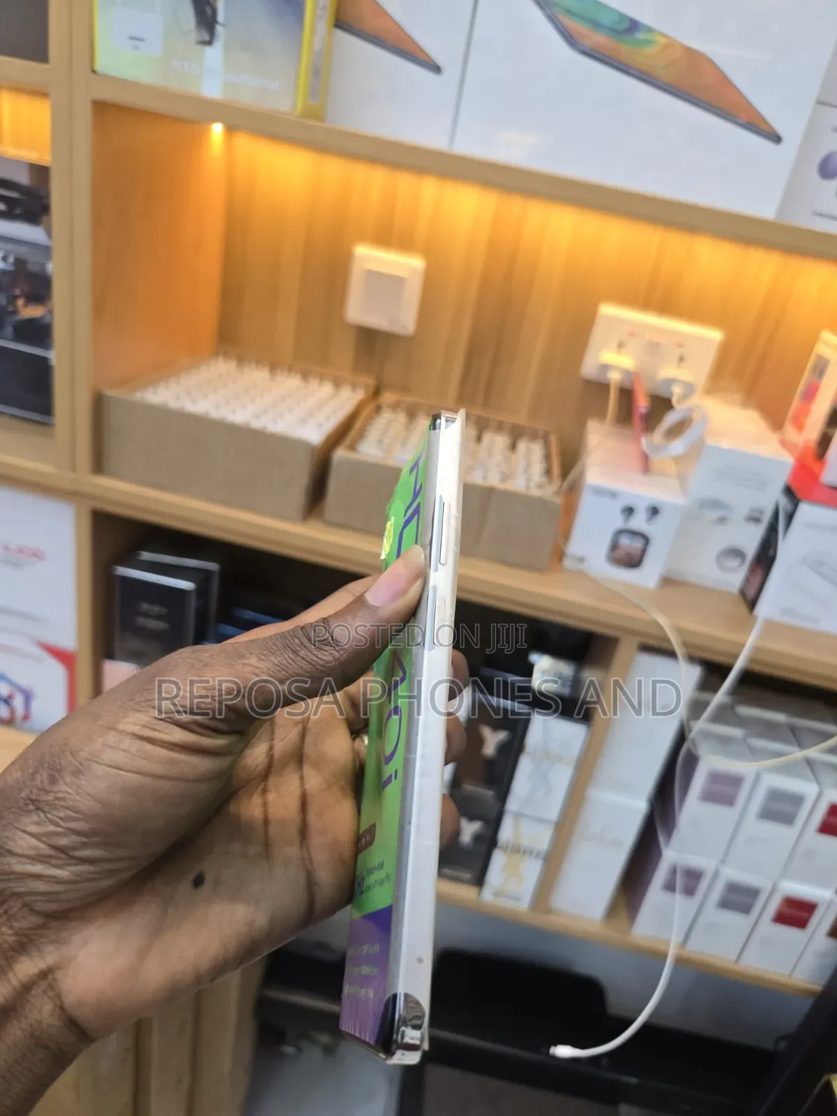 New Infinix Hot 40i 256 GB Green