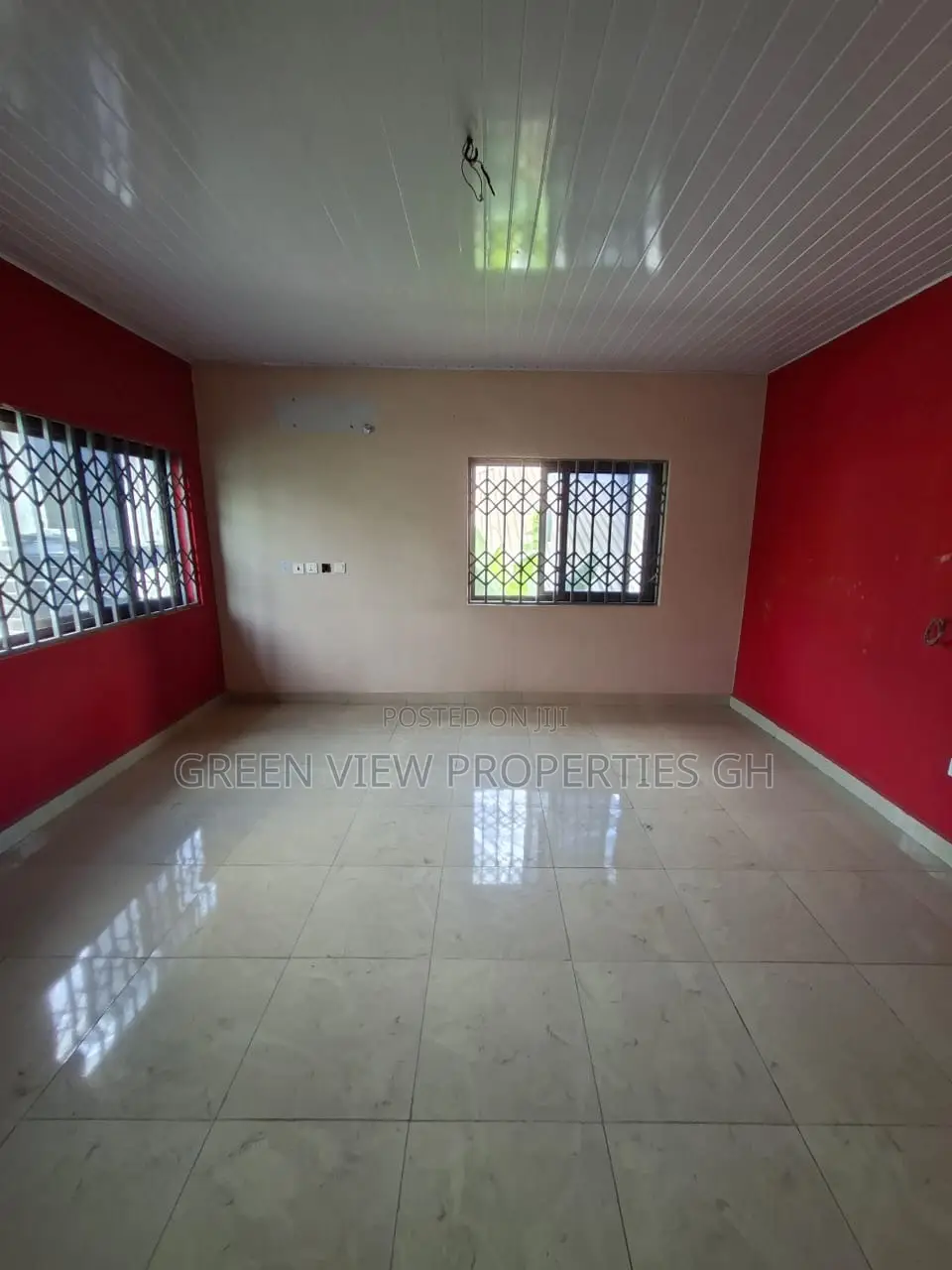 3bdrm Apartment in Dome for rent