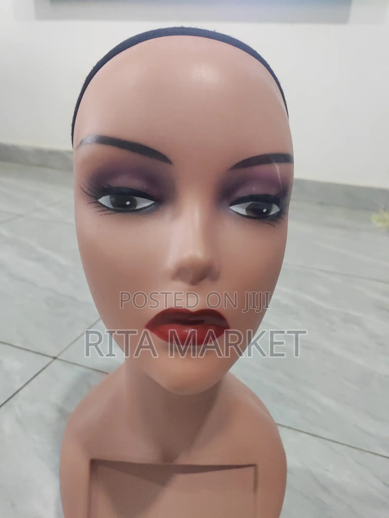 Mannequin Head