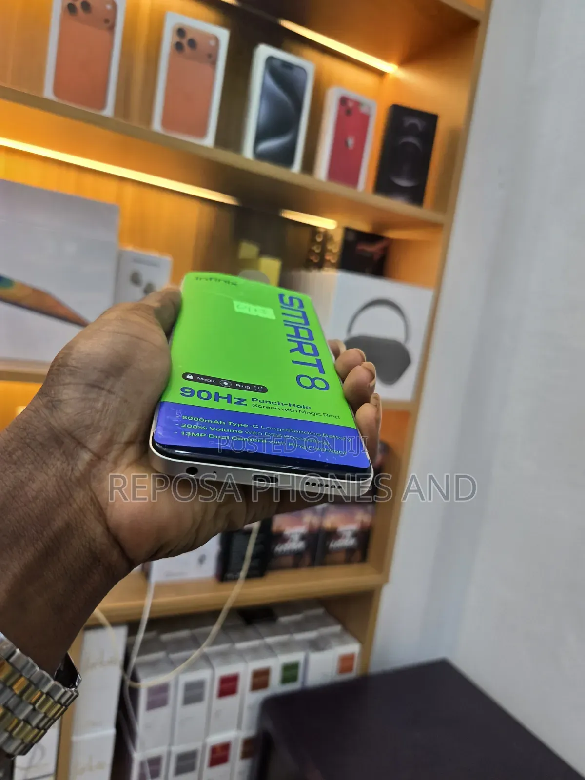 New Infinix Smart 8 64 GB Gray