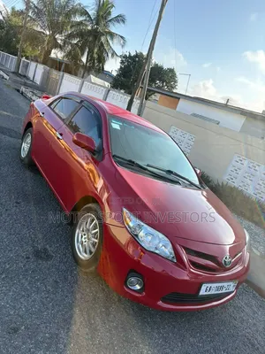 Toyota Corolla 2013 Red