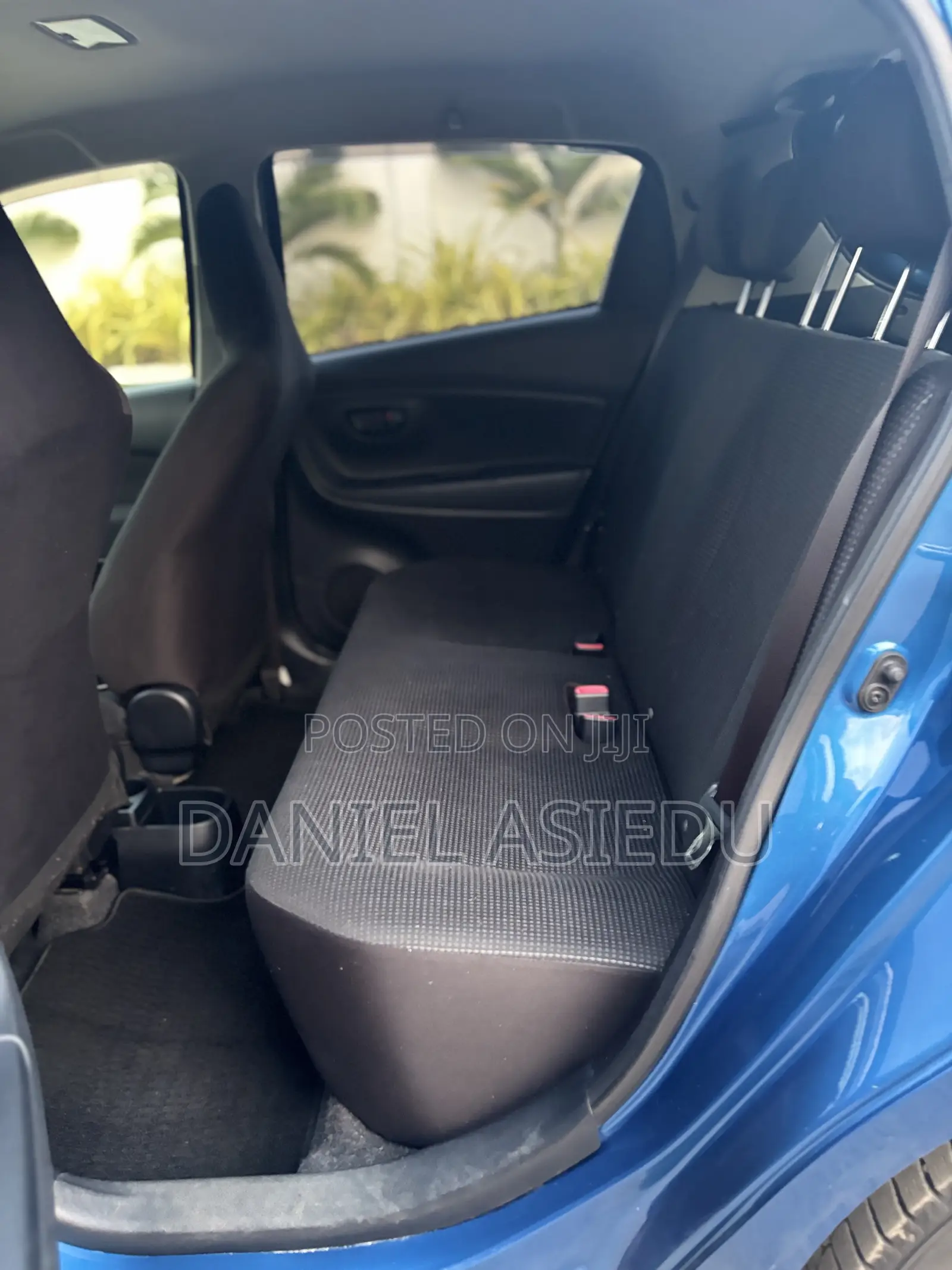 Toyota Vitz 1.3 AWD 3dr 2015 Blue