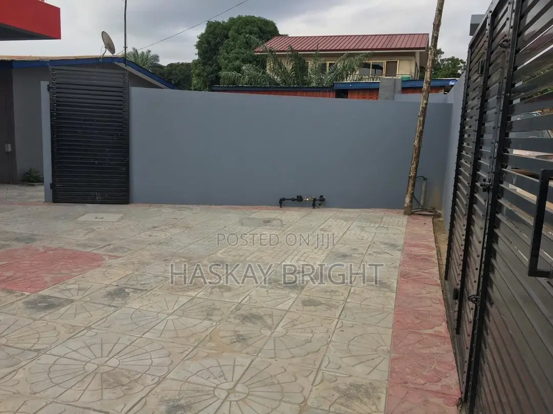 3bdrm House in Abelemkpe for rent
