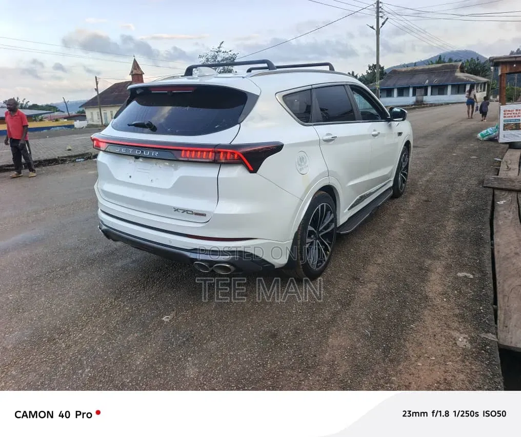 Jetour X70 Plus 1.5 5-Seater FWD 2021 White