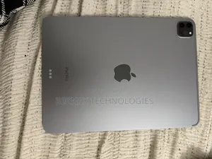 Apple iPad Pro 11 (2020) 128 GB Silver
