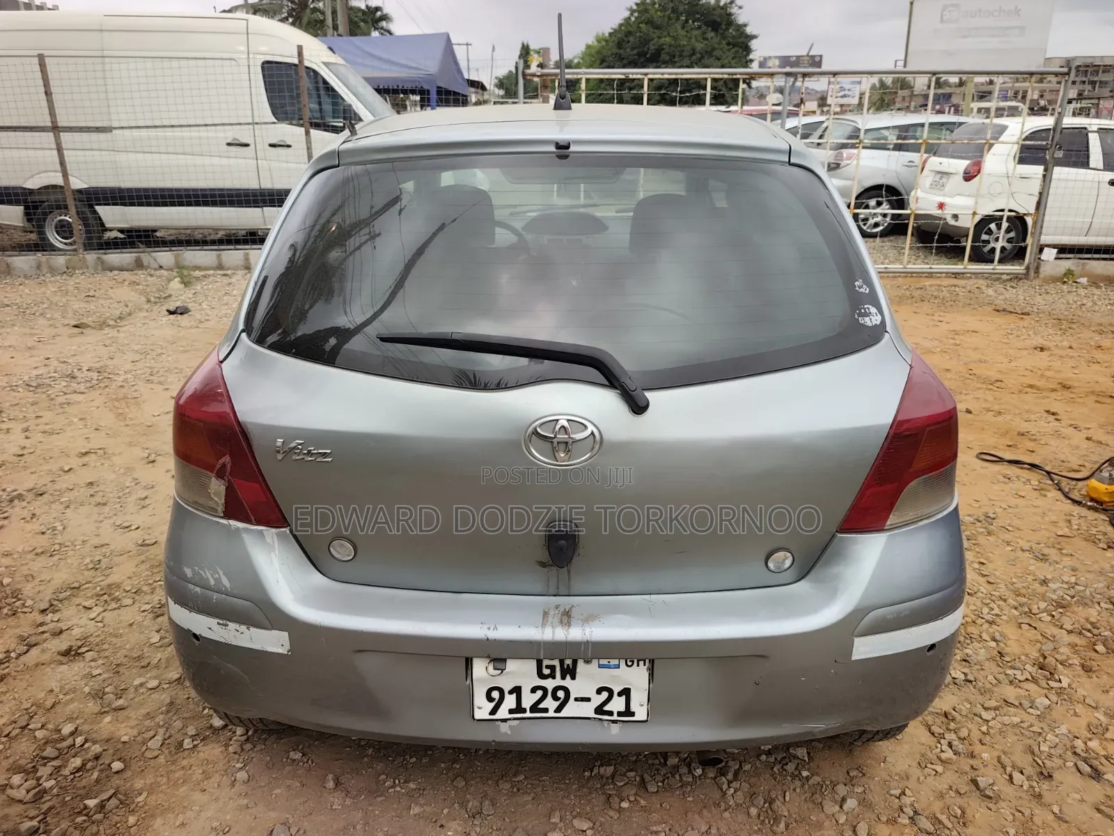 Toyota Vitz 2010 Gray