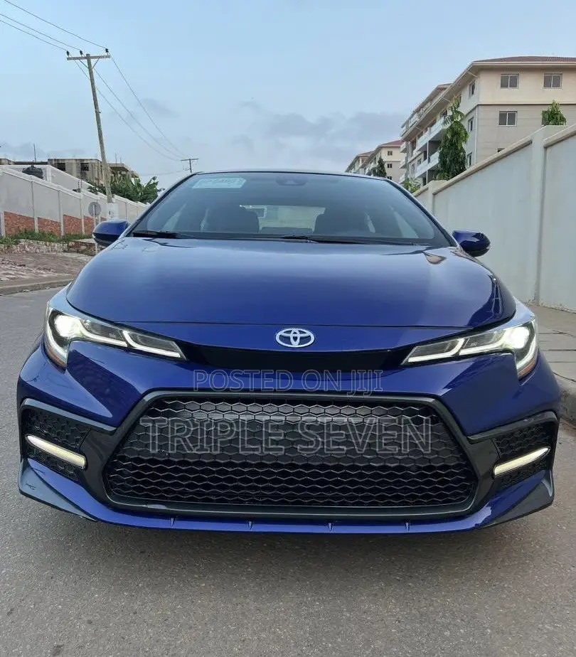 Toyota Corolla SE 2022 Blue