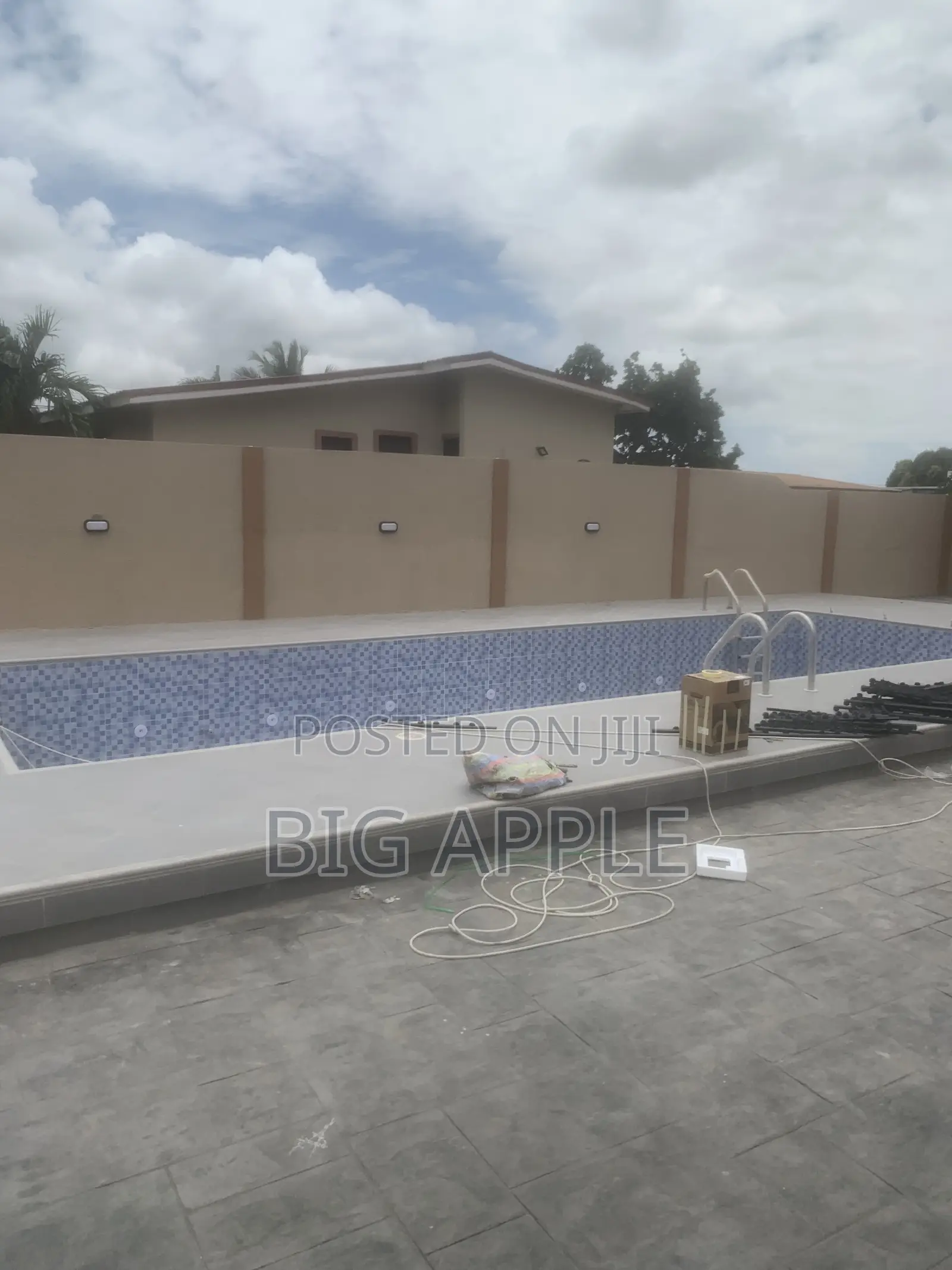 2bdrm Apartment in North Legon for rent