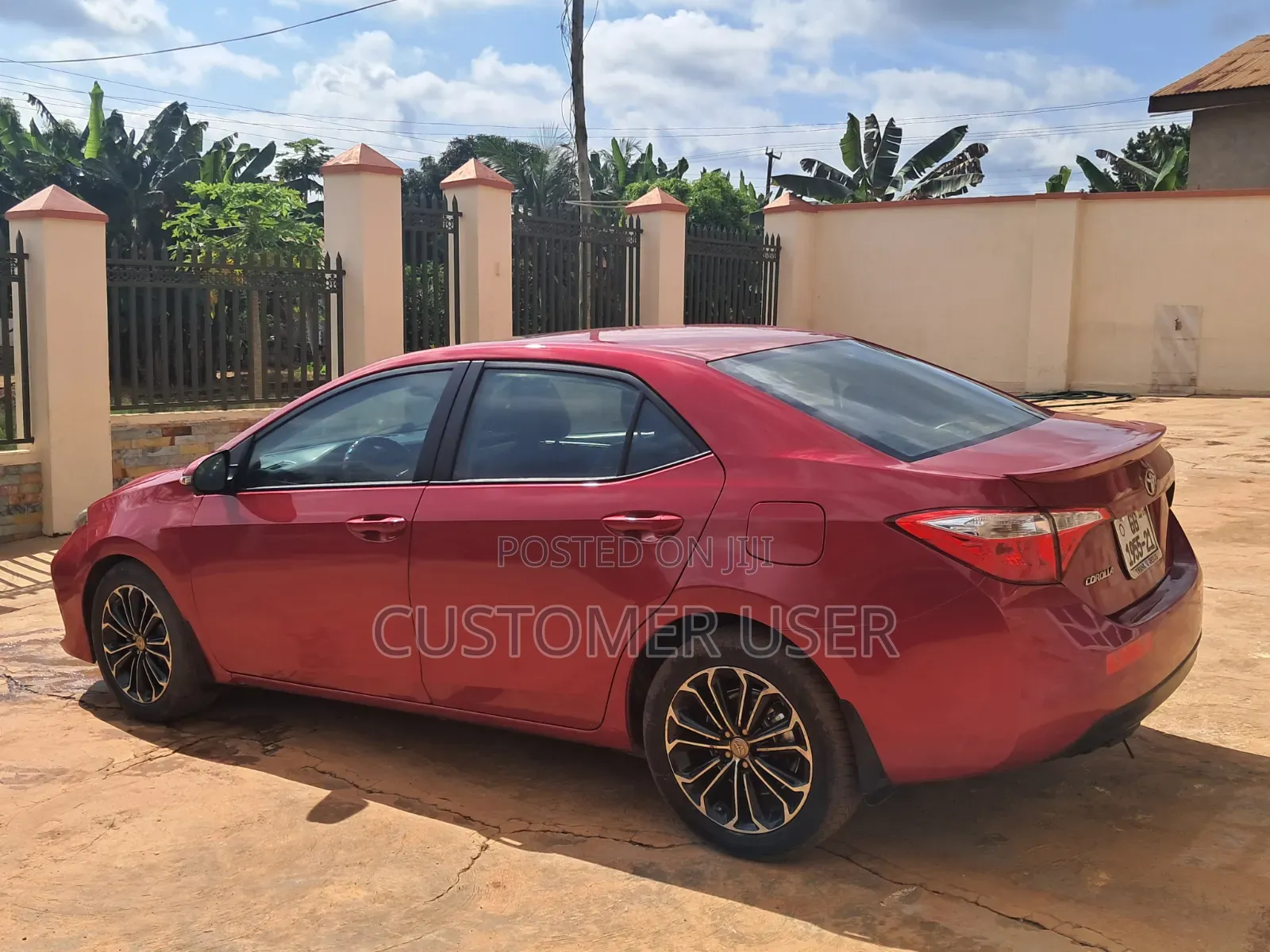 Toyota Corolla S 4dr Sedan (1.8L 4cyl CVT) 2015 Red