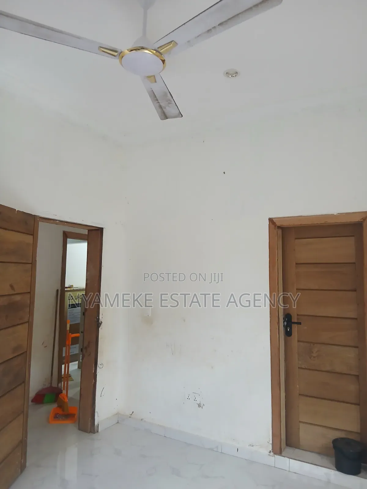 3bdrm House in New Road, Sahara for rent
