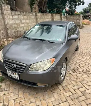 Hyundai Elantra 2010 Silver