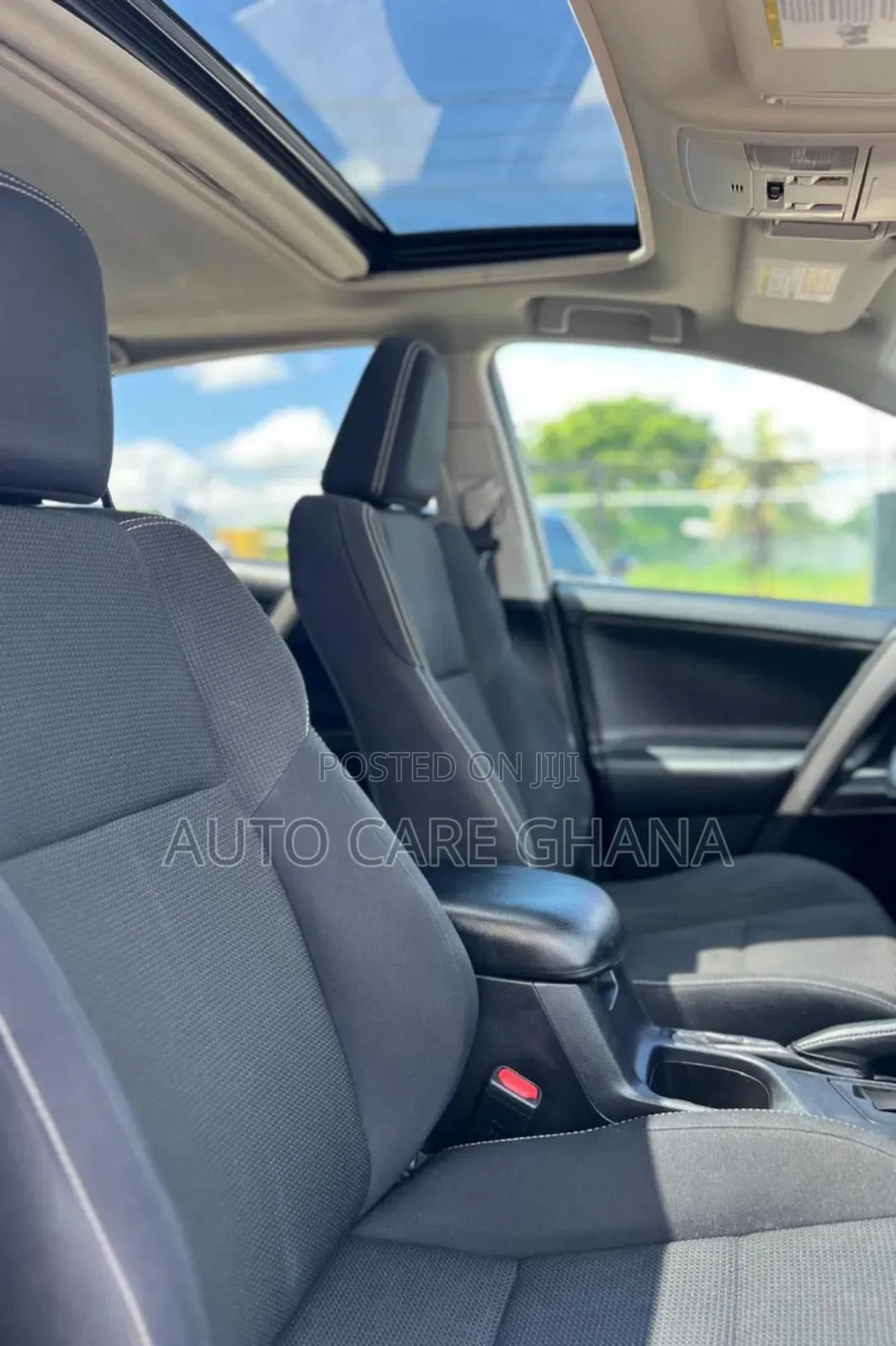 Toyota RAV4 XLE AWD (2.5L 4cyl 6A) 2017 Teal
