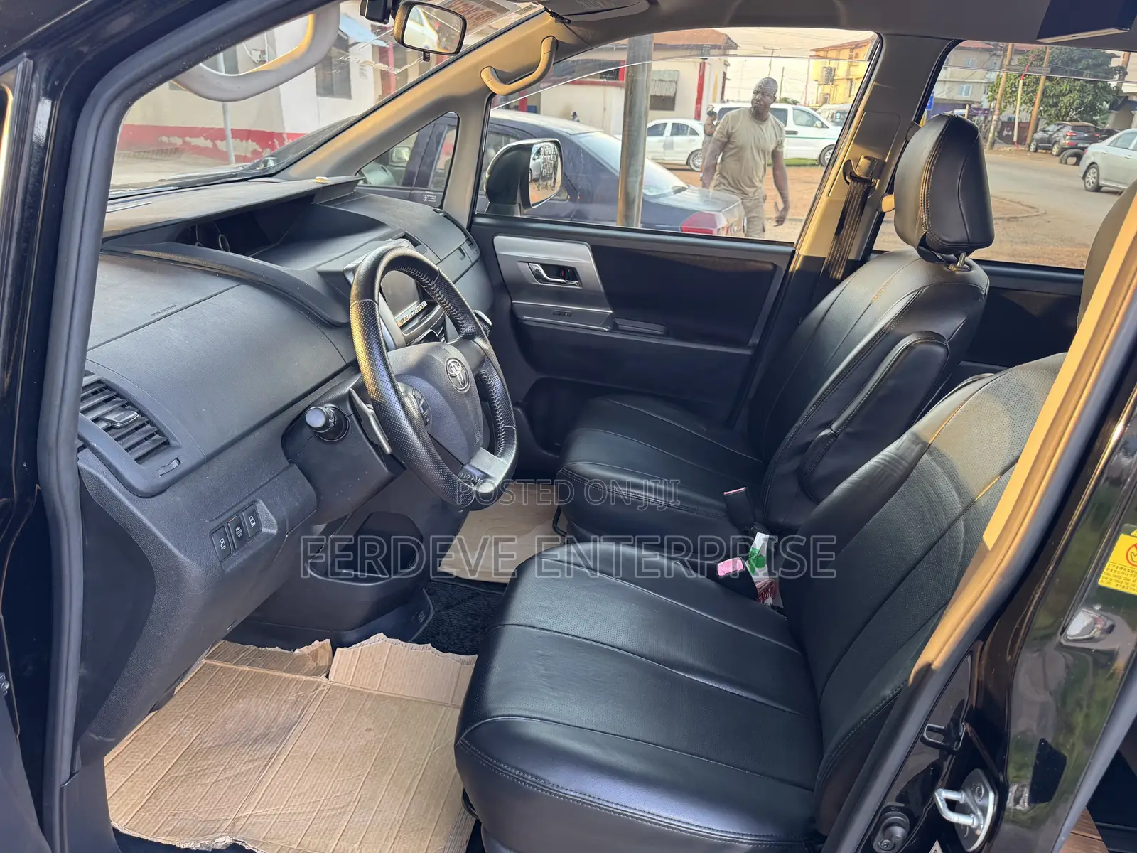 Toyota Voxy 2012 Black