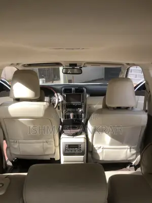 Lexus GX 460 Luxury 2018 White