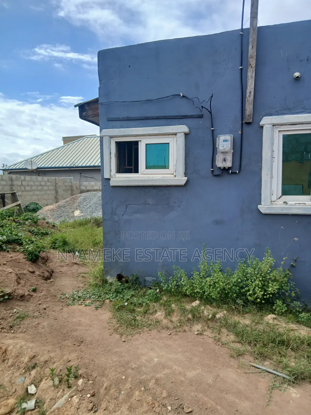 2bdrm House in Sahara New Road for sale