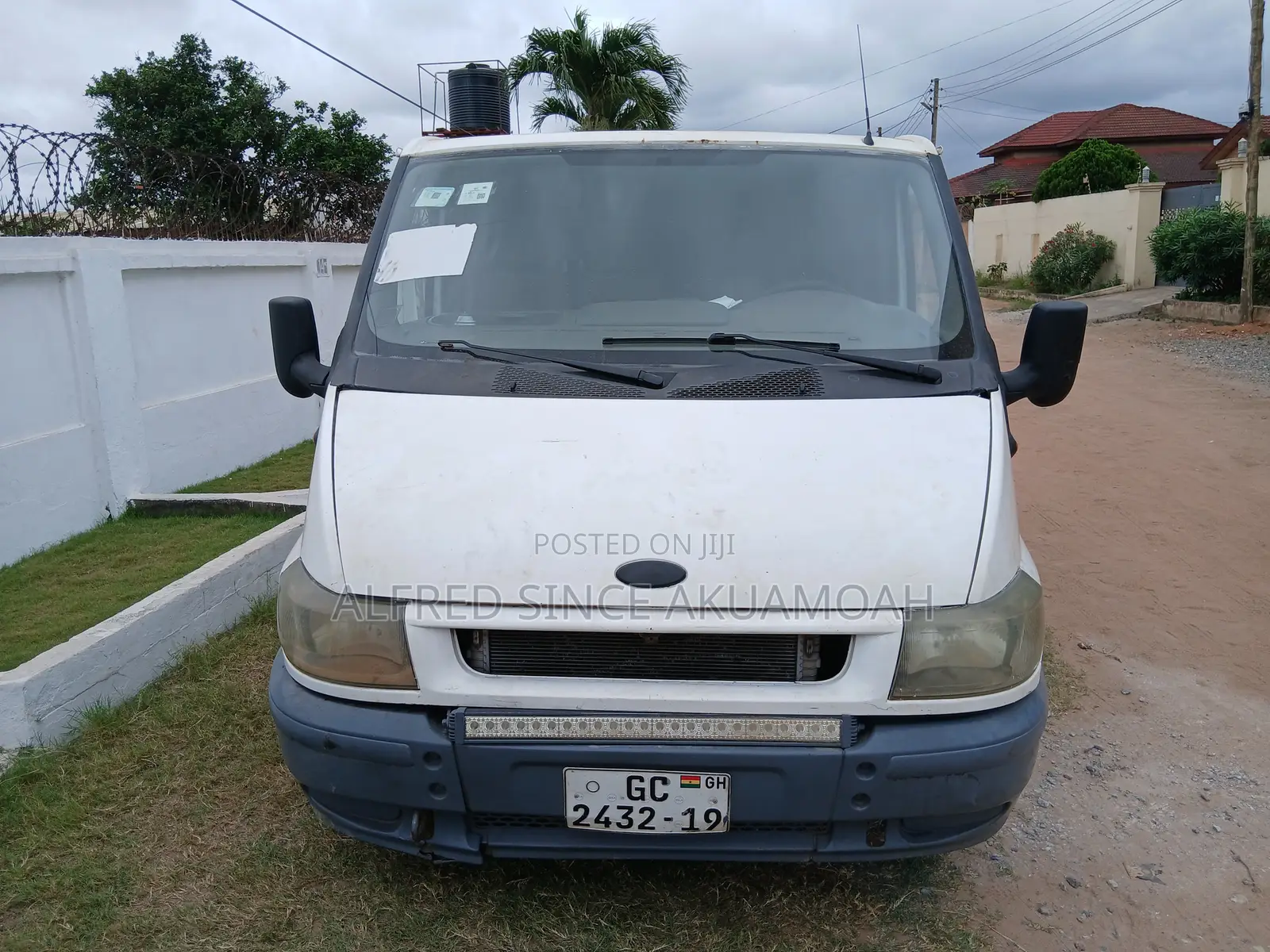 Ford Transit 2011 White