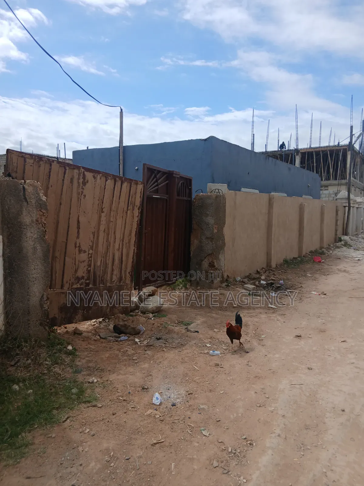 2bdrm House in Sahara New Road for sale
