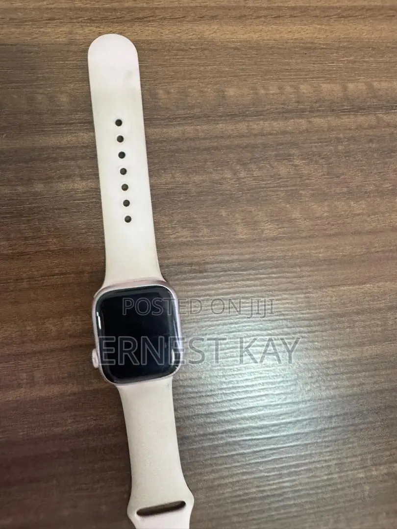 Almost New Apple Smart Watch Series 9 for Sale
