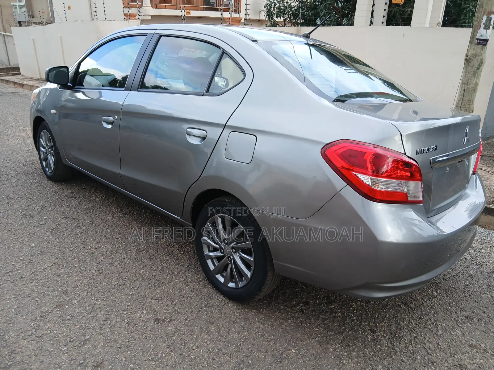 Mitsubishi Mirage 2018 Gray