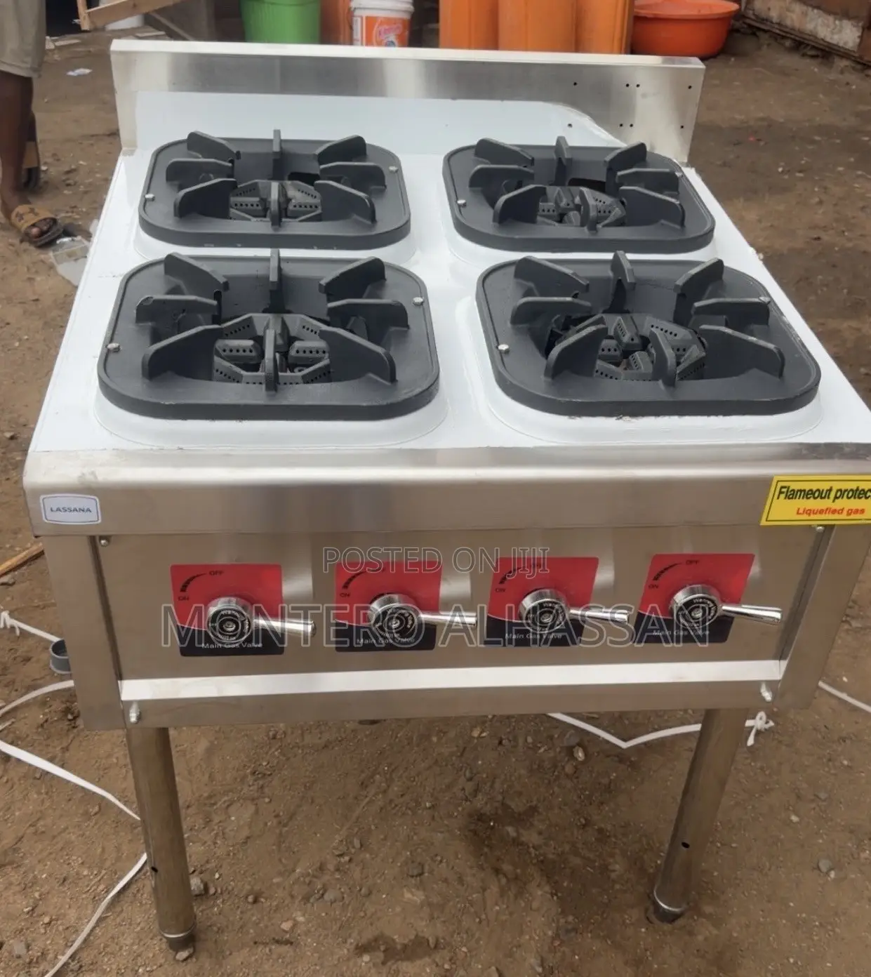 4 Burner Gas Stove / Cooker