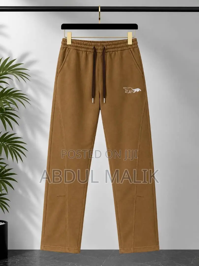 Premium Men’s Joggers – Comfortable & Stylish