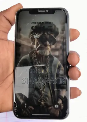 Apple iPhone XR 64 GB White