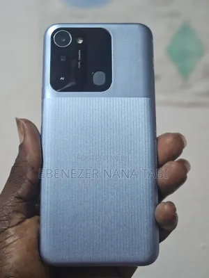 Tecno Spark 8C 64 GB Blue