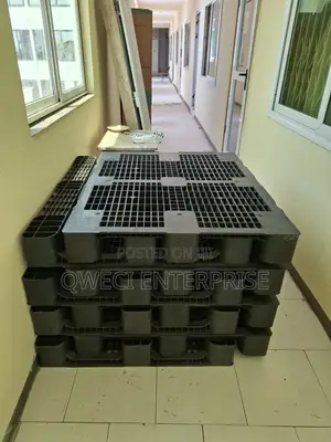 "Plastic Pallets for Sale – Accra