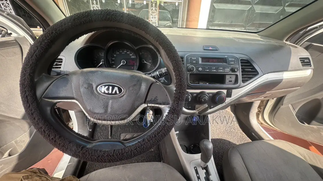 Kia Morning 2012 White