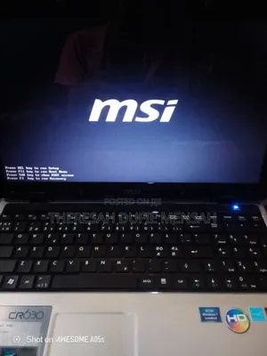 Laptop MSI CR600 3GB AMD HDD 320GB