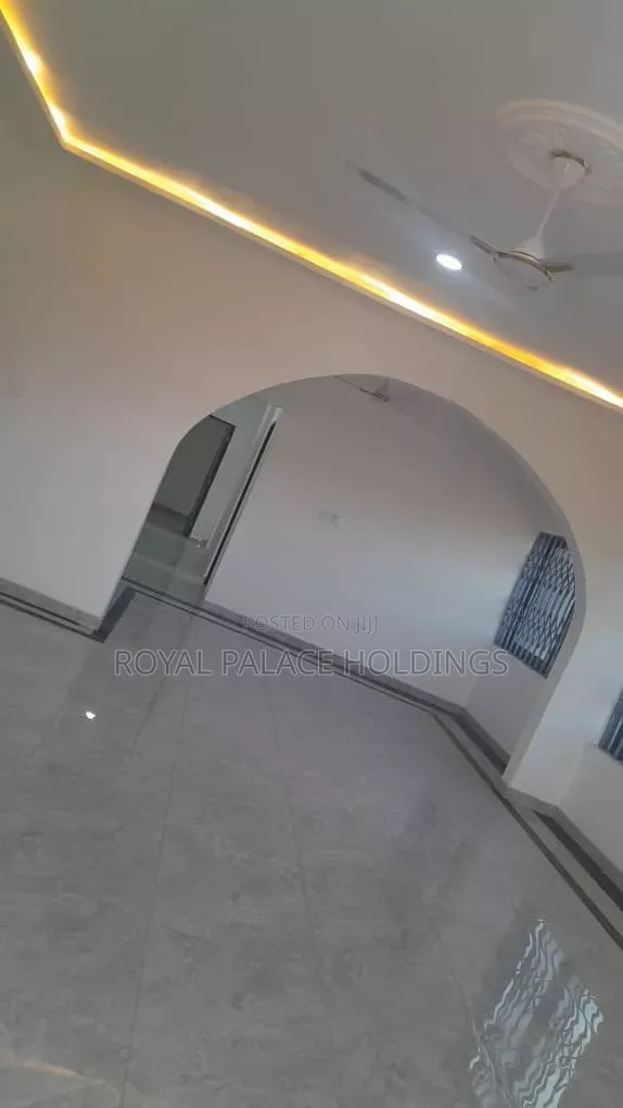 3bdrm Apartment in Oyarifa for rent