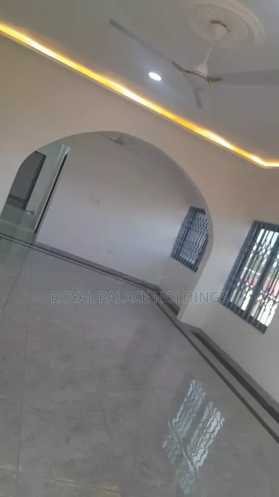 3bdrm Apartment in Oyarifa for rent