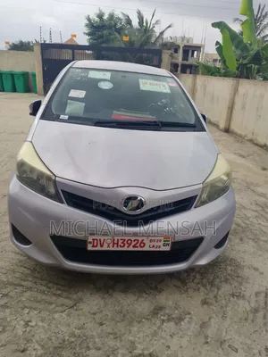 Toyota Vitz 2013 Purple