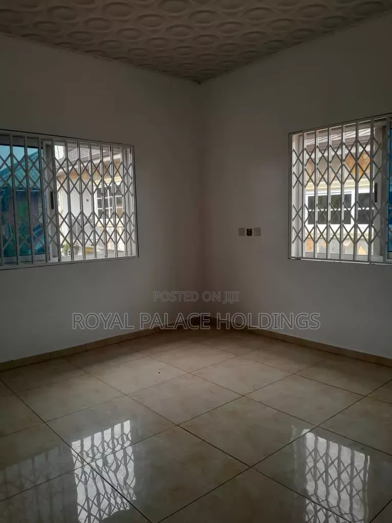 2bdrm Apartment in Oyarifa for rent