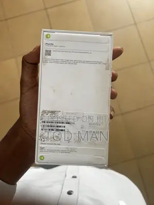 New Apple iPhone 16e 128 GB Black