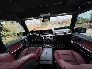 Mercedes-Benz G-Class 2026 Black
