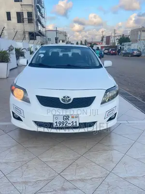 Toyota Corolla 2009 White
