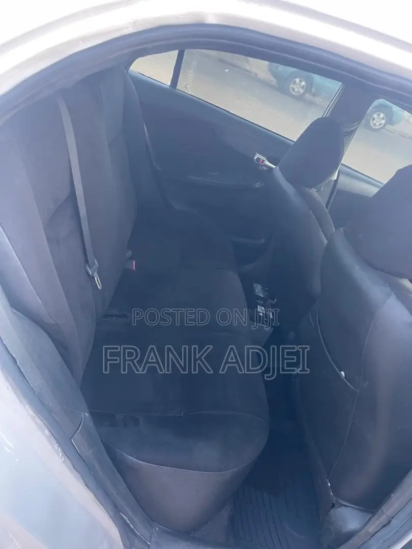 Toyota Corolla 2009 White