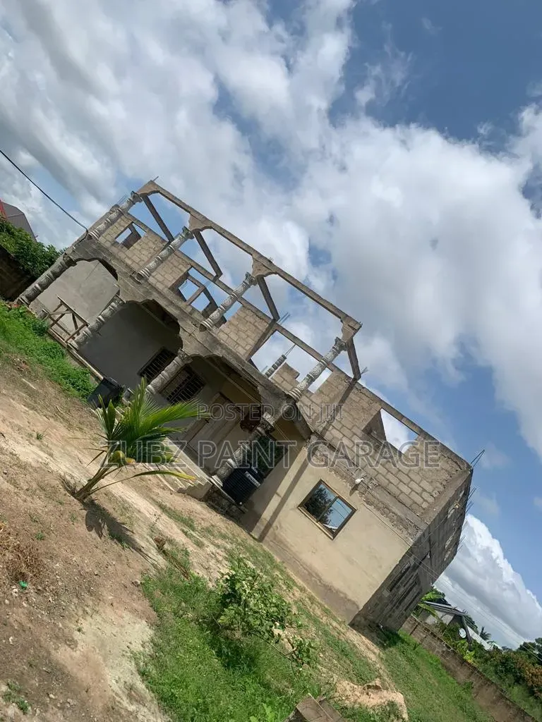 14 Bedrooms Uncompleted Storey Building (2 Plot)