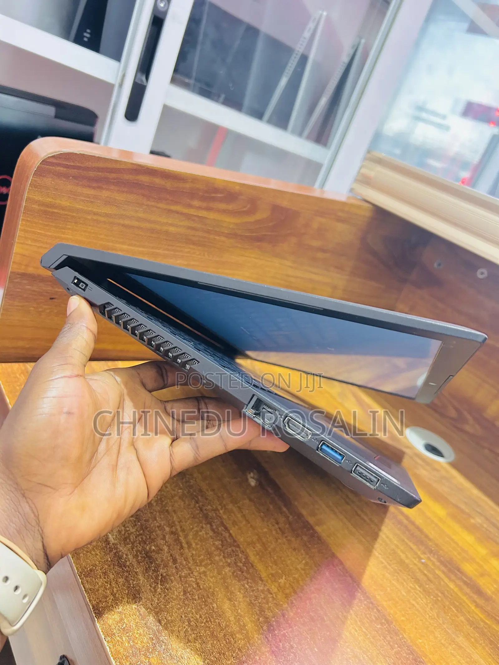 Laptop Lenovo IdeaPad 1 8GB Intel Core i5 SSD 256GB