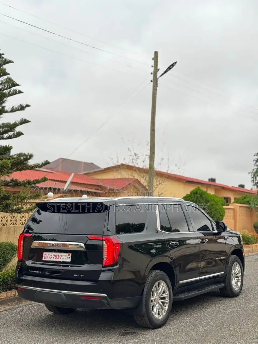 GMC Yukon Denali 4WD 2023 Black
