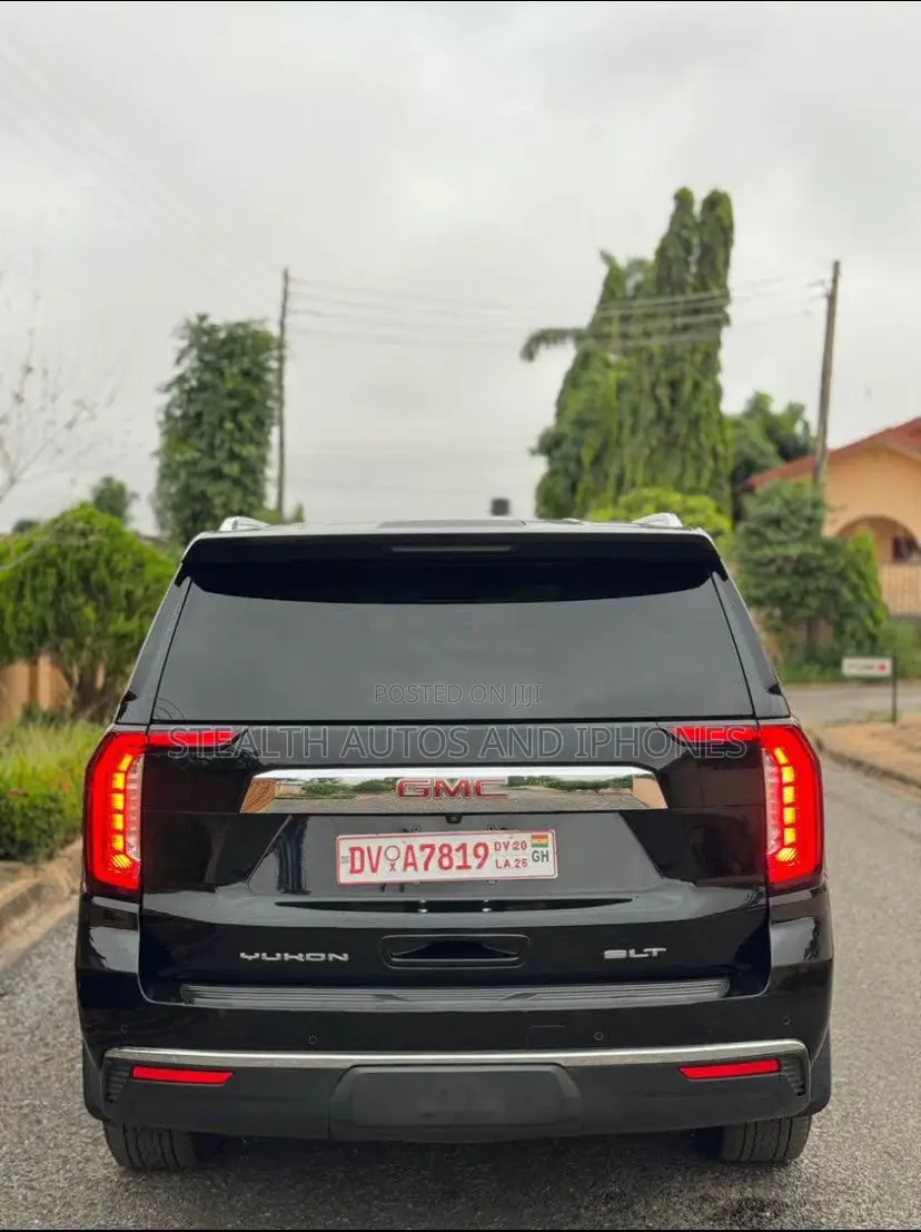 GMC Yukon Denali 4WD 2023 Black