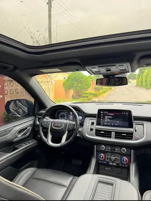 GMC Yukon Denali 4WD 2023 Black