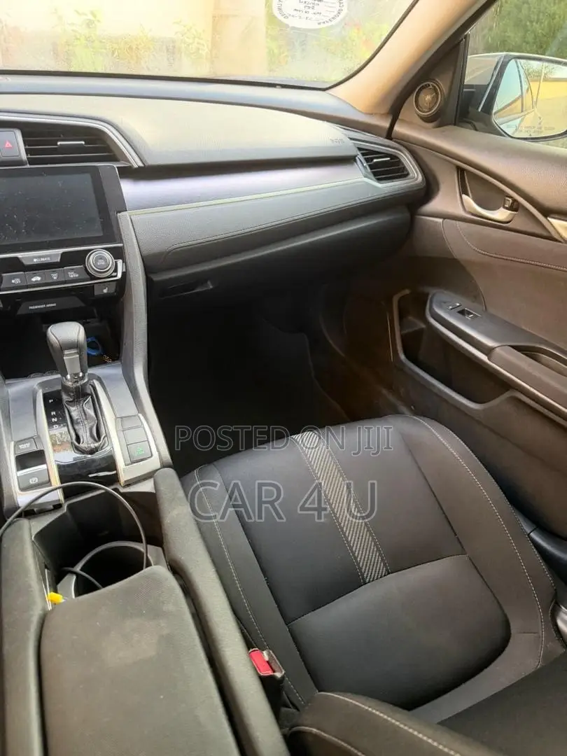 Honda Civic 2017 Silver