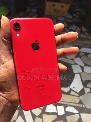 Apple iPhone XR 64 GB Red