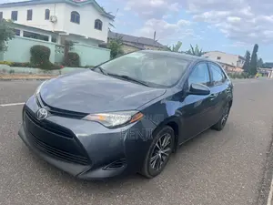 Toyota Corolla 2017 Gray