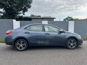 Toyota Corolla 2017 Gray